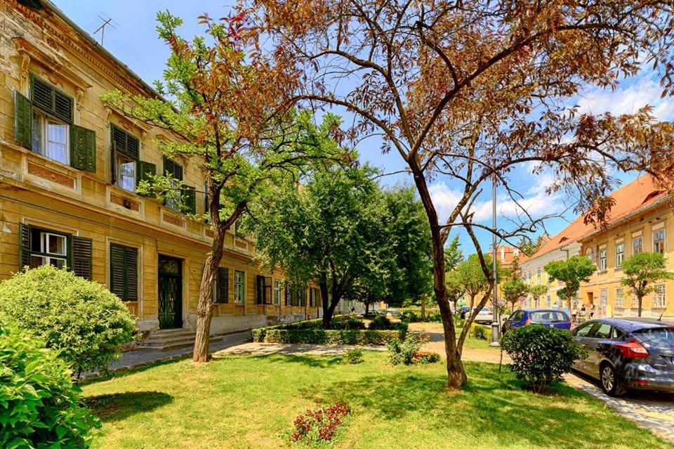Schiller Apartment - Old Town سيبيو المظهر الخارجي الصورة